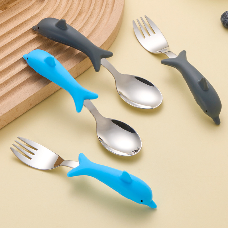 infant feeding utensils